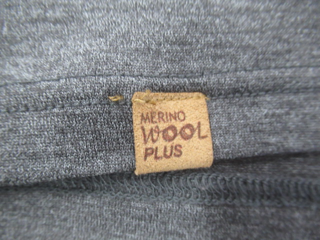 mont-bell（モンベル）  メリノウールプラス ライト ロングスリーブT DGY