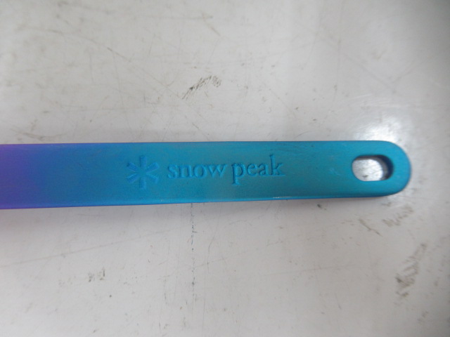 Snow Peak（スノーピーク）  チタン 先割れスプーン レインボー
