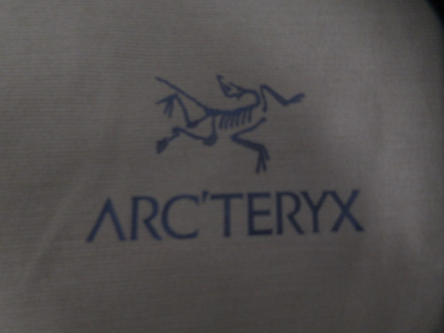 ARC'TERYX(アークテリクス) アークロゴ エンブレム SS ウール クルーネック